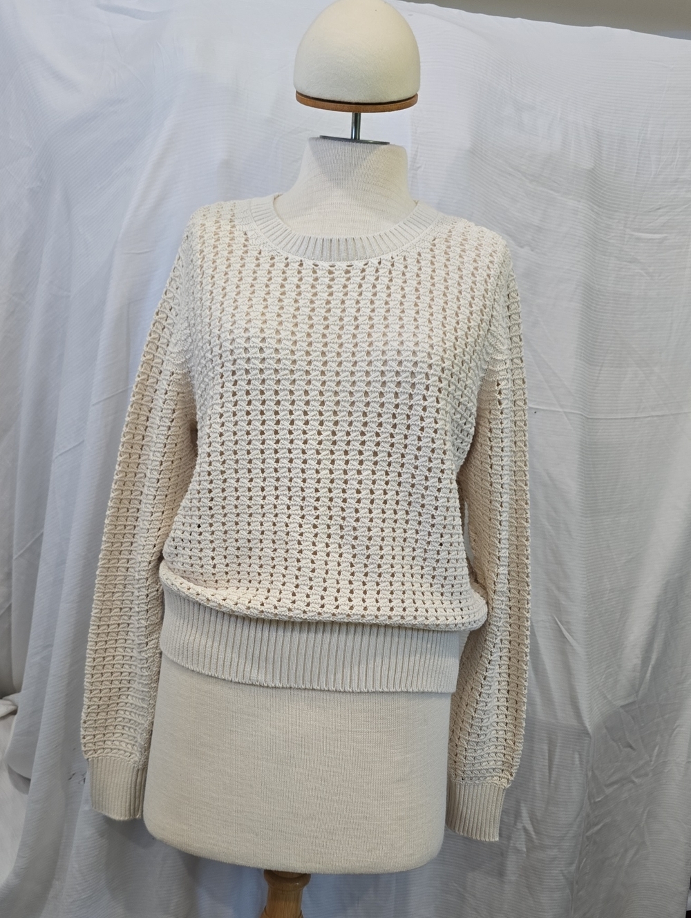 GAP Cream Open-Weave Crewneck Sweater